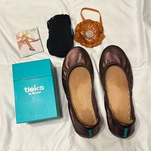 GUC Tieks Raspberry Truffle